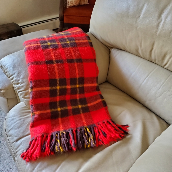 Faribo Faribault Woolen Tartan Fringed Throw - Picture 3 of 8